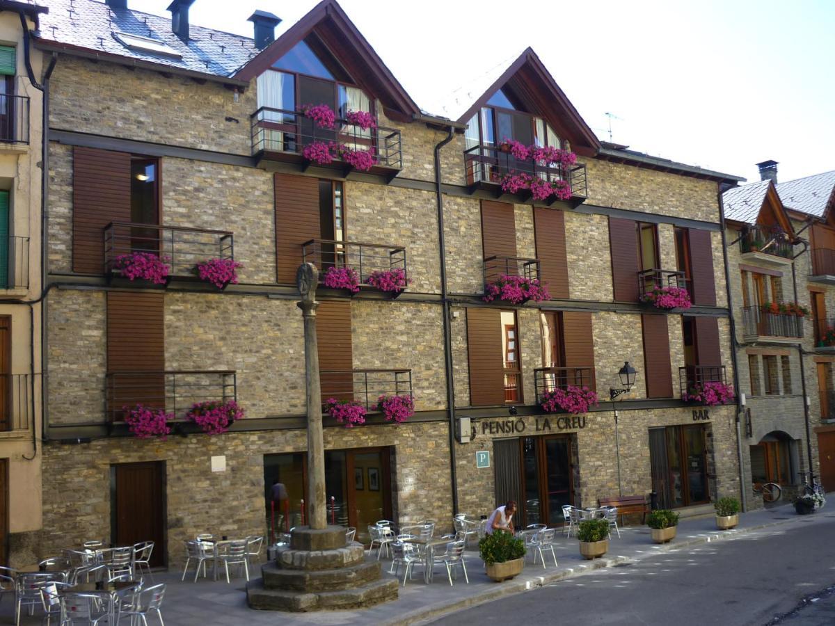 Pensio La Creu Hotel Esterri D'Aneu Exterior photo